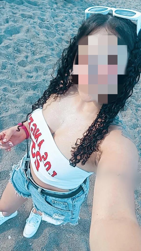 Chica busca chico en Granada: 