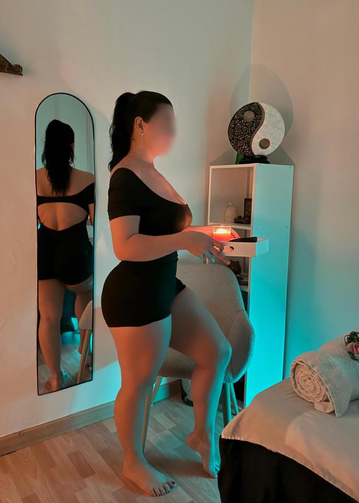 643605061: Chica busca chico en Valencia