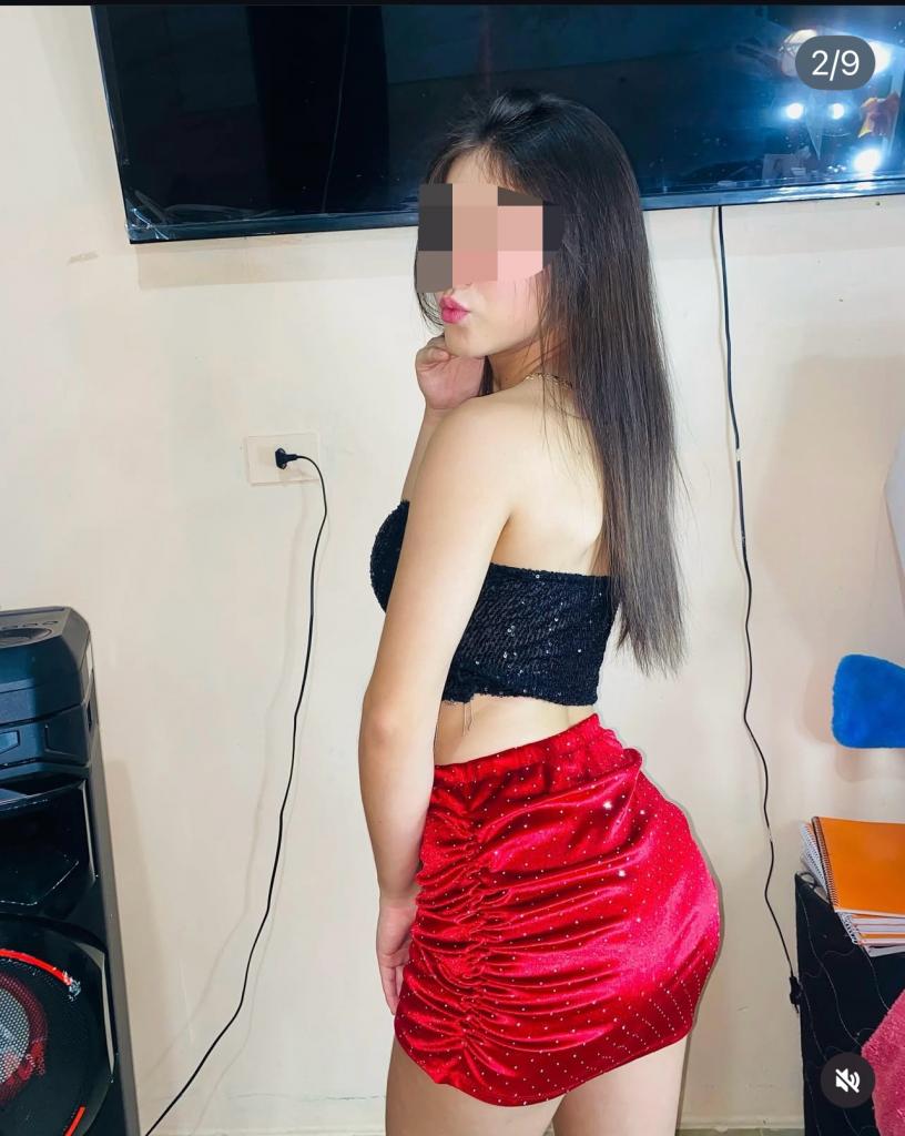 603580363: Chica busca chico en Sevilla