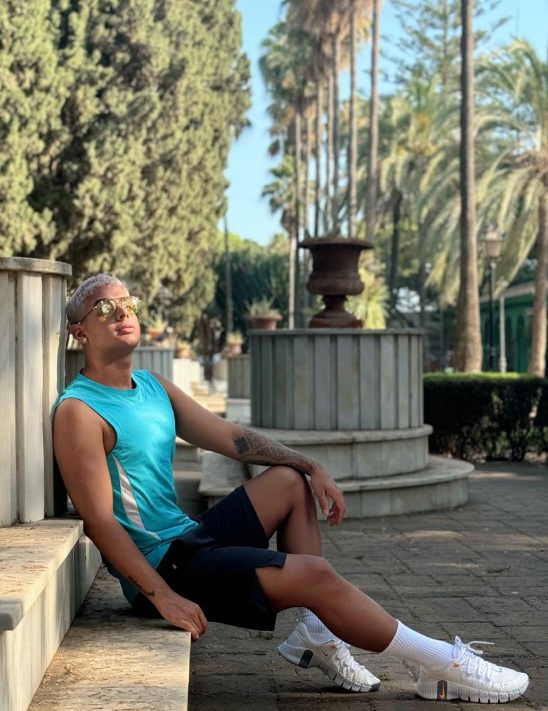 Chico busca chica en Málaga: 