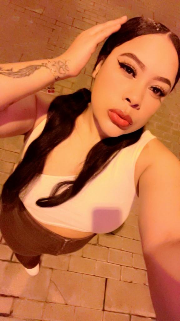 Chica busca chico en Huesca: 
