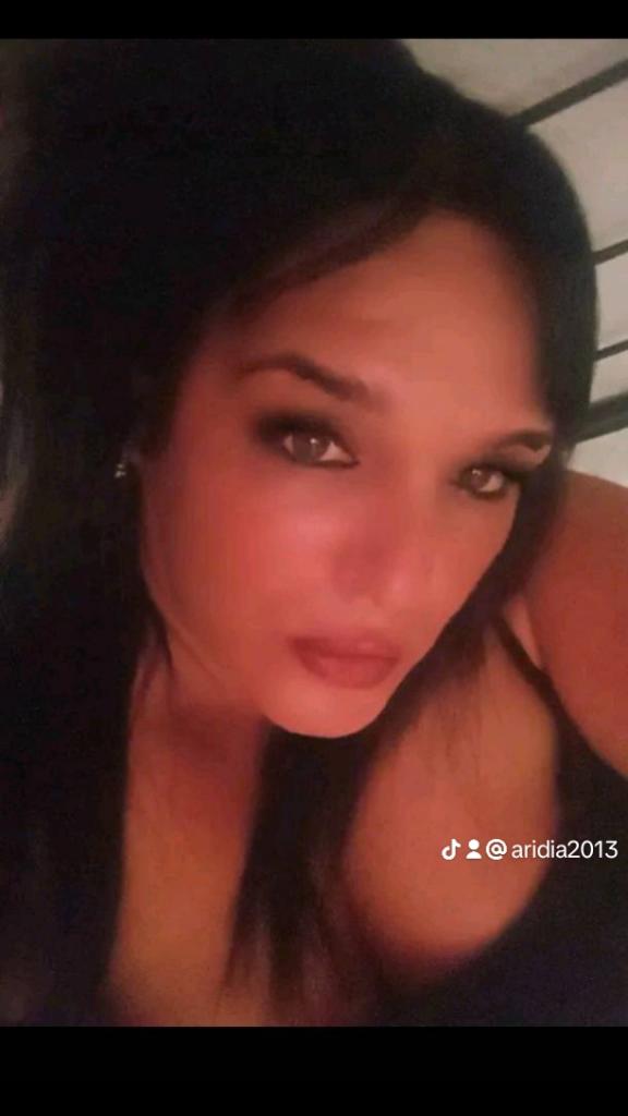 Chica busca chico en Jaén: 