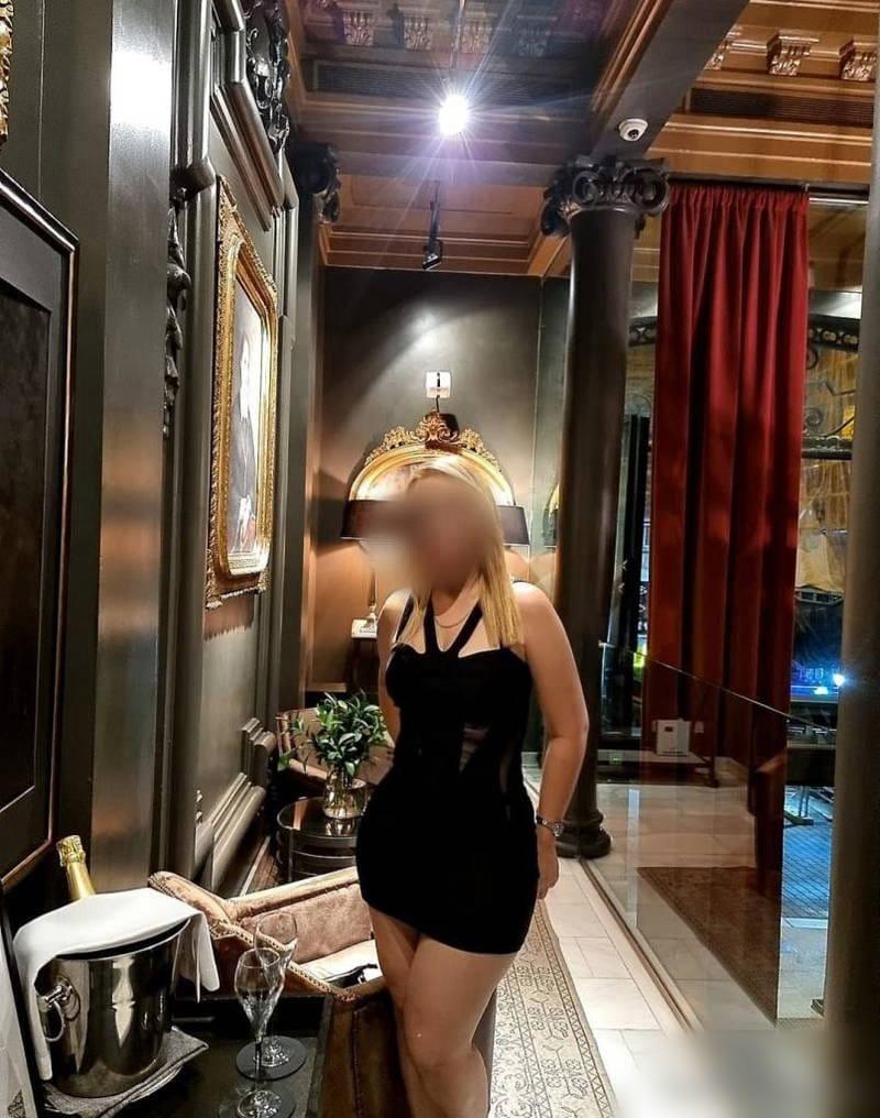 Chica busca chico en La Coruña: 