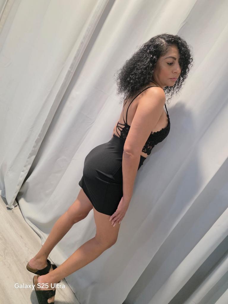 Chica busca chico en Sevilla: 