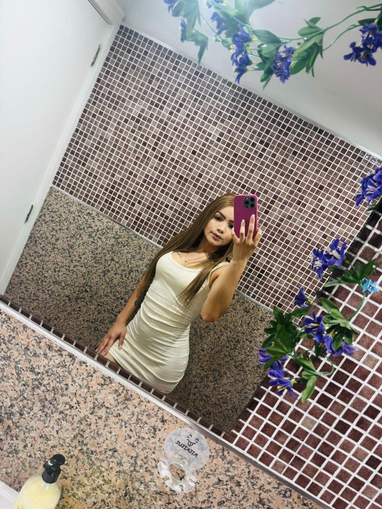 Chica busca chico en Murcia: 