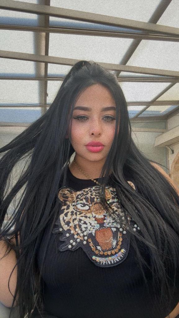 Chica busca chico en Almería: 