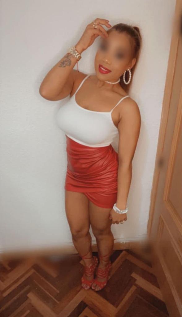 Chica busca chico en León: 