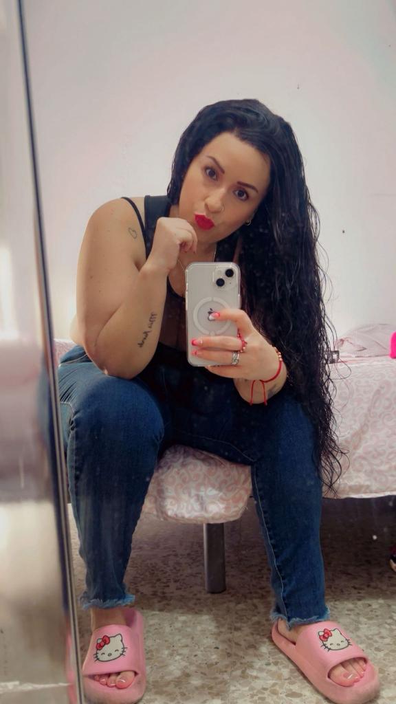 Chica busca chico en Huelva: 
