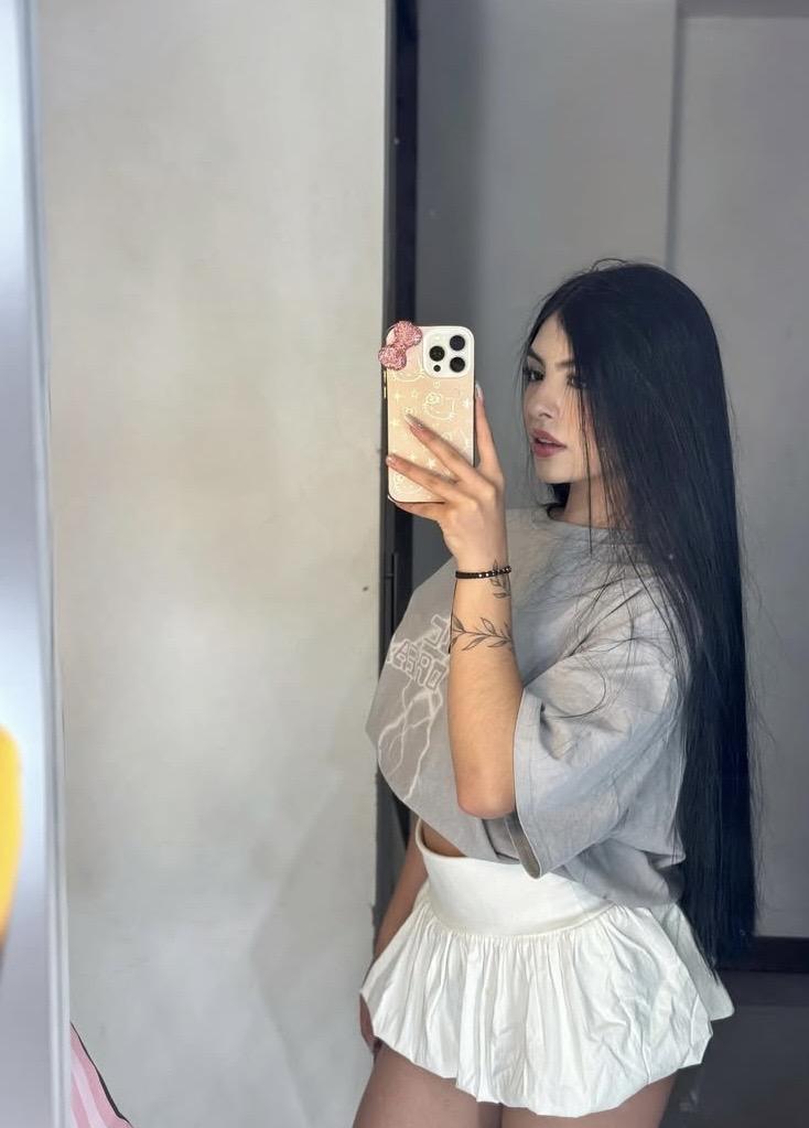 Chica busca chico en Tenerife: 