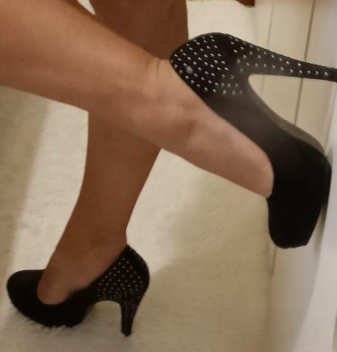 620599171: Chica busca chico en La Coruña