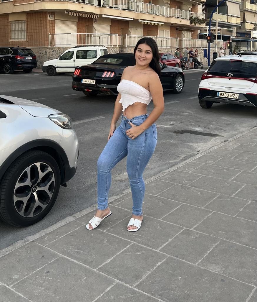 Chica busca chico en Sevilla: 