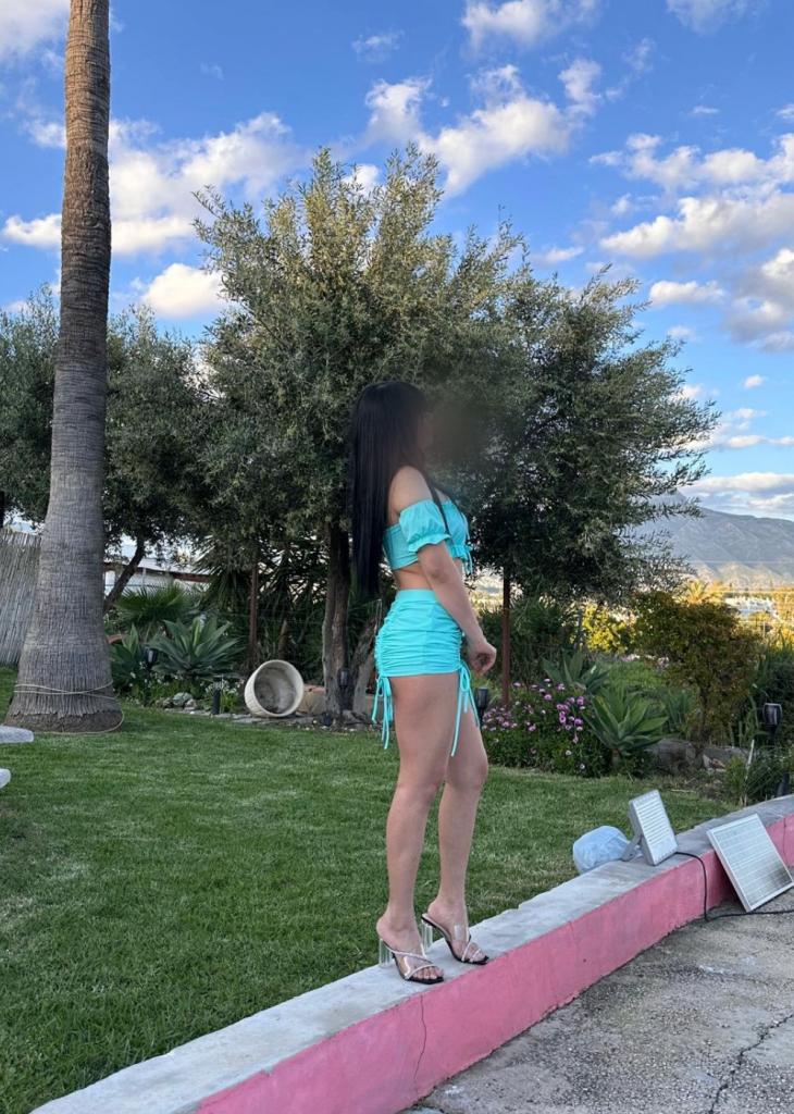 Chica busca chico en Granada: 