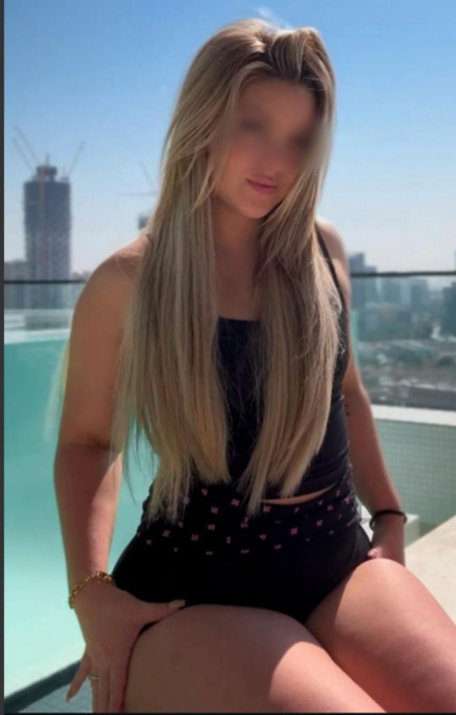 Chica busca chico en La Coruña: 