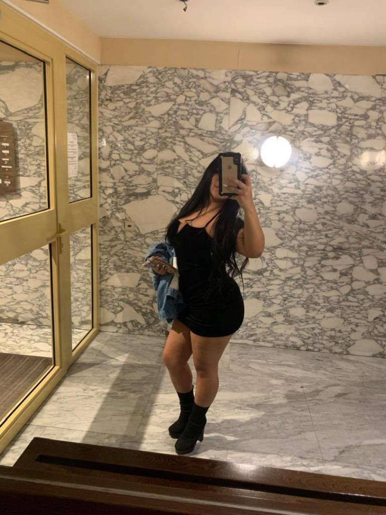 Chica busca chico en Sevilla: 