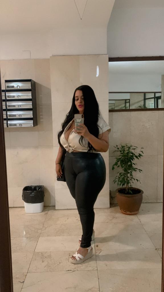 Chica busca chico en Barcelona: 