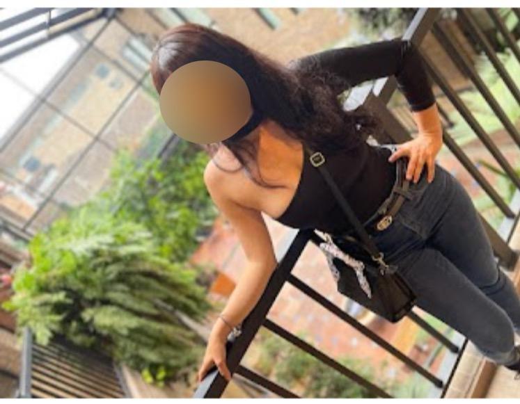 Chica busca chico en Sevilla: 