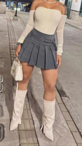 607210931: Chica busca chico en Gerona