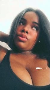 699878767: Chica busca chico en Valencia