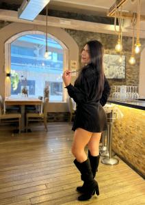 663728155: Chica busca chico en Lérida