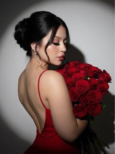 603990185: Chica busca chico en Madrid