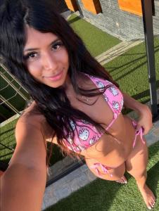 613772963: Chica busca chico en Madrid