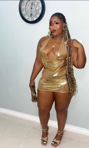 631597304: Chica busca chico en Barcelona