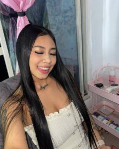 667724279: Chica busca chico en Córdoba