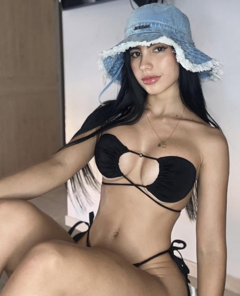 Chica busca chico en Tenerife: Chica busca chico