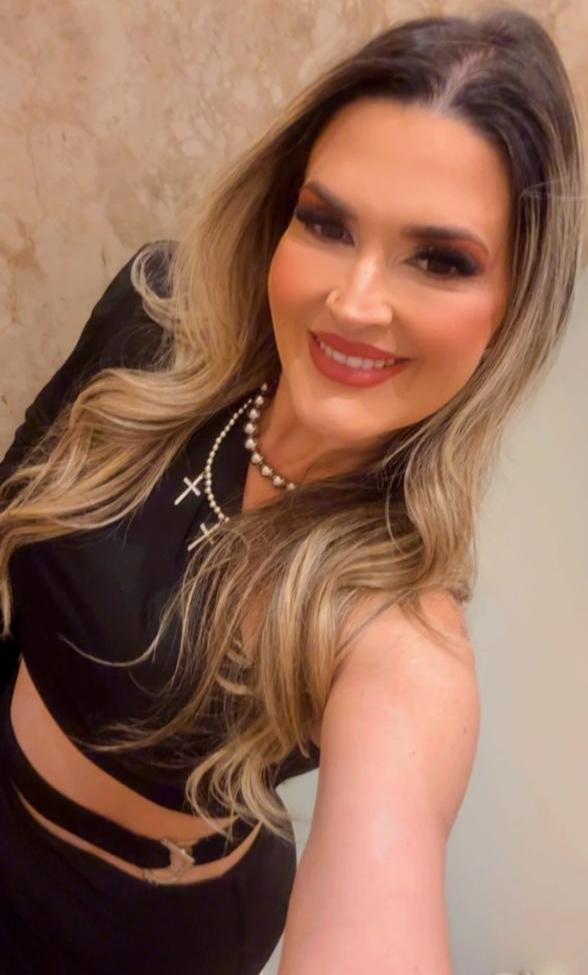 Chica busca chico en Tenerife: 