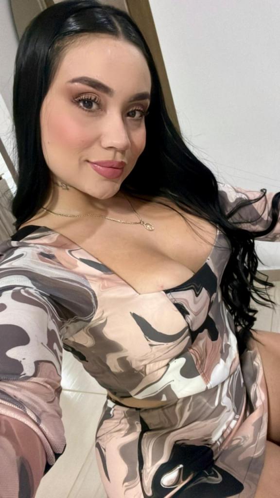 Chica busca chico en Tenerife: 
