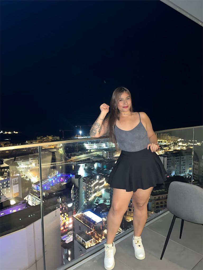 604269776: Chica busca chico en Tenerife