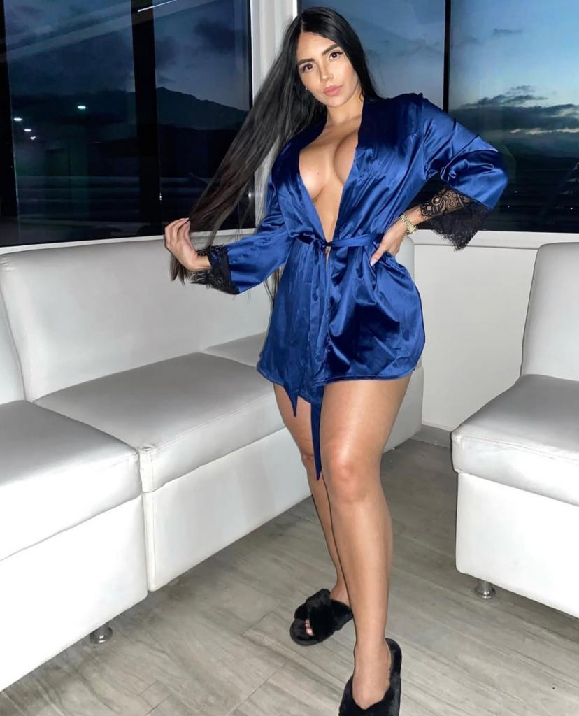 Chica busca chico en Murcia: Chica busca chico