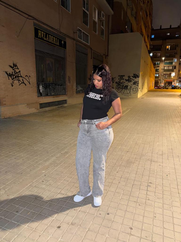 Chica busca chico en Castellón: 