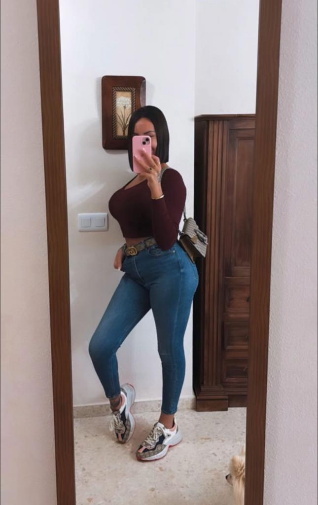 Chica busca chico en Cádiz: 