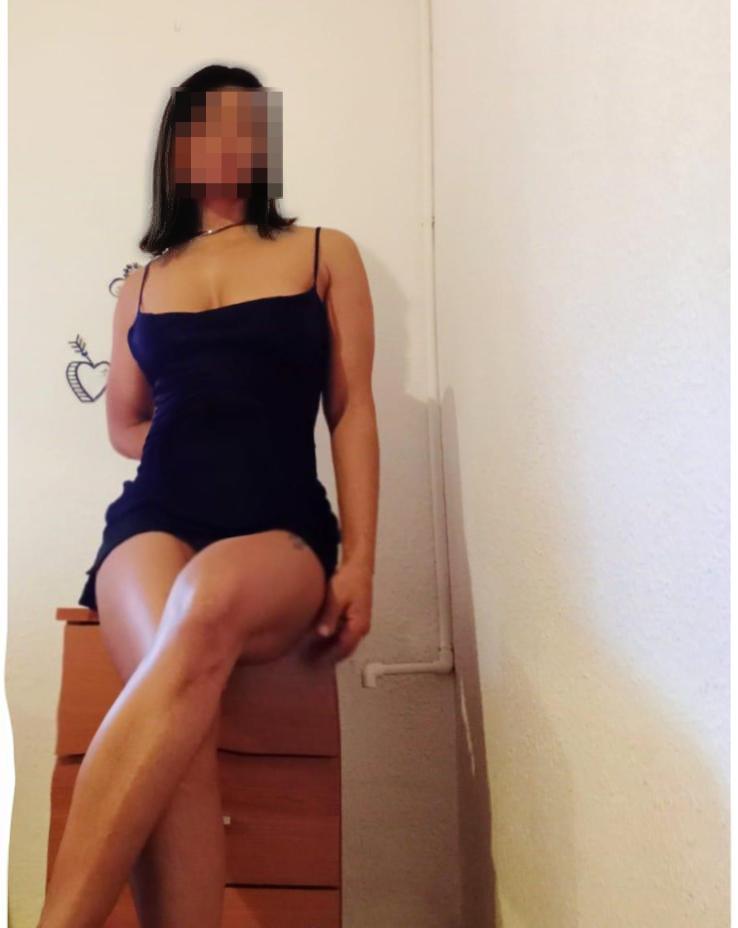 Chica busca chico en Lérida: 