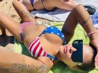 643495110: Chica busca chico en Barcelona