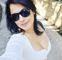 692939703: Chica busca chico en Sevilla