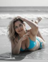 603619294: Chica busca chico en La Coruña