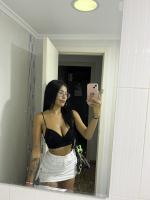 642449172: Chica busca chico en Barcelona
