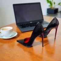 643476789: Chica busca chico en Lugo