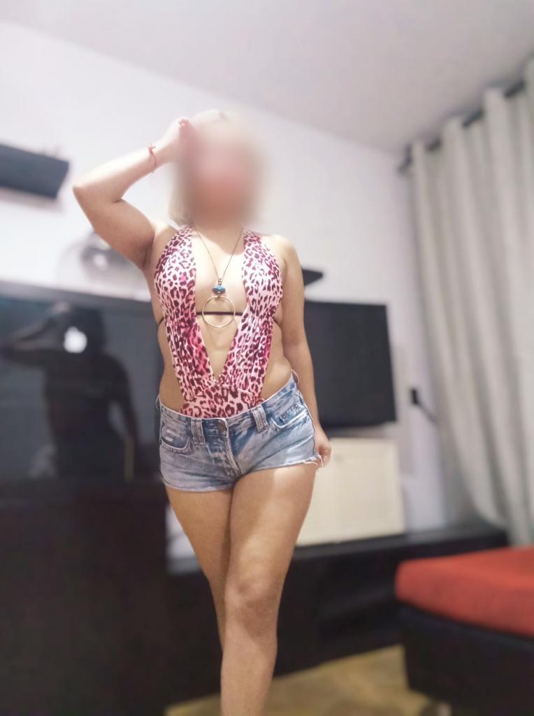 Chica busca chico en Murcia: 