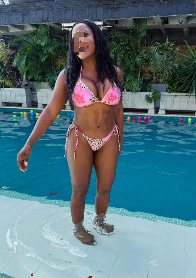 Chica busca chico en Cádiz: 