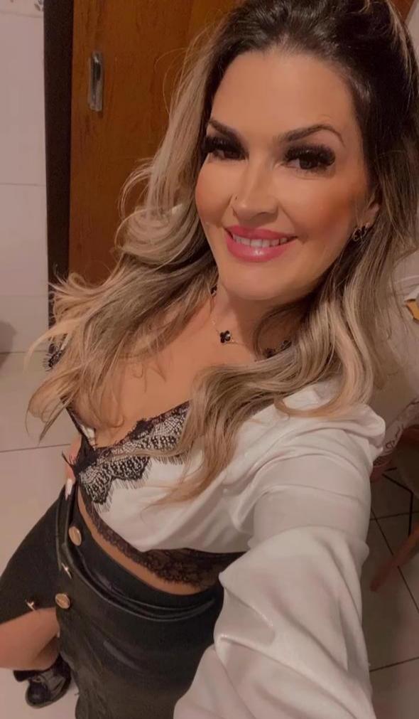 Chica busca chico en Tenerife: 