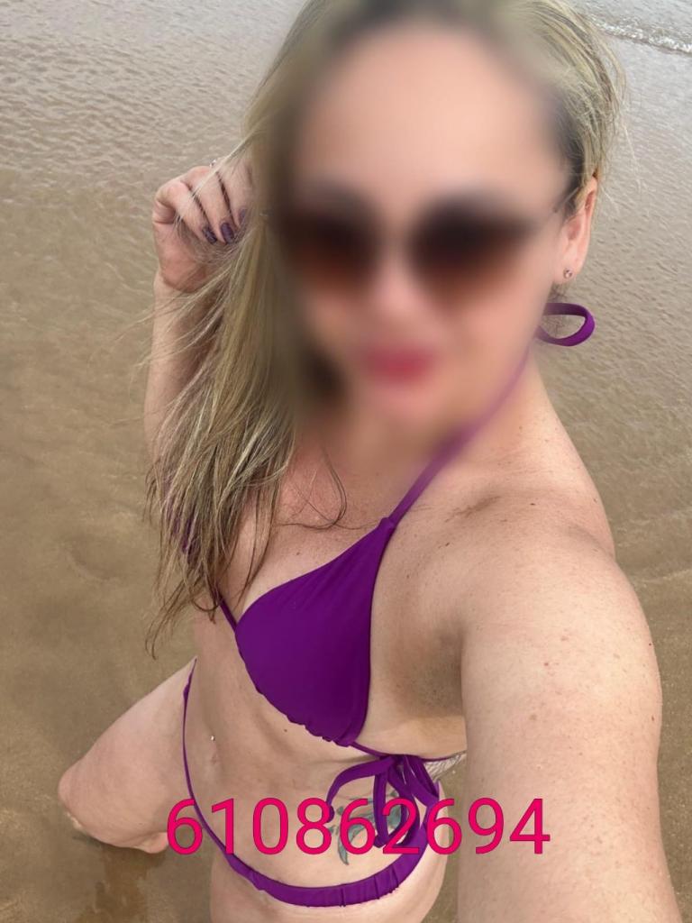 Chica busca chico en La Coruña: 