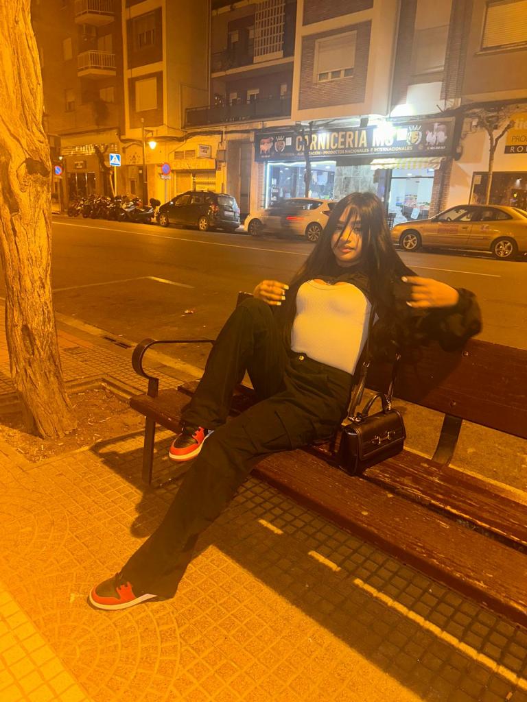 Chica busca chico en Madrid: 