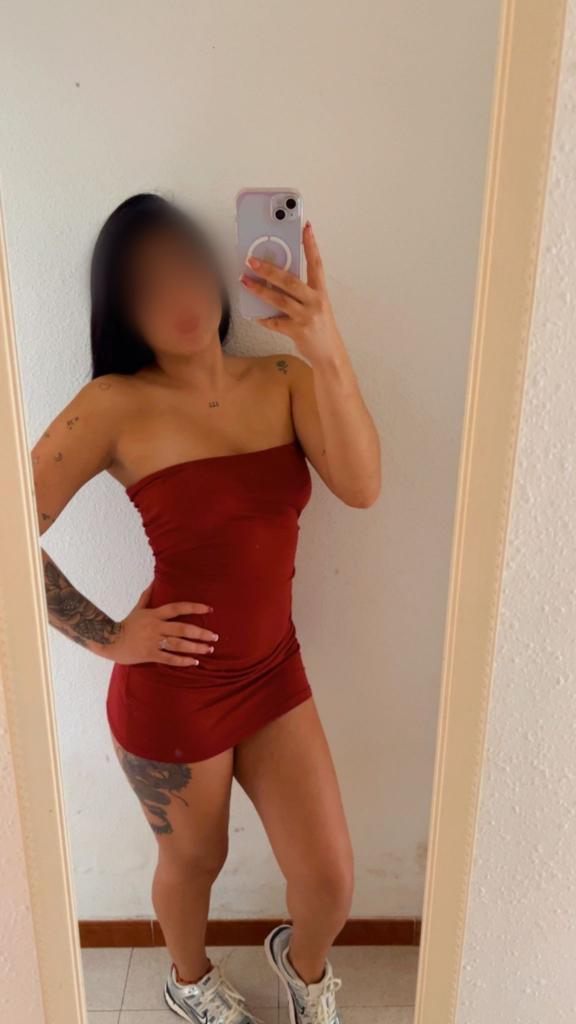 Chica busca chico en Almería: 