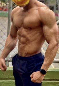 673259096: Chico busca chica en Málaga