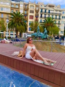 631456712: Chica busca chico en Guipúzcoa