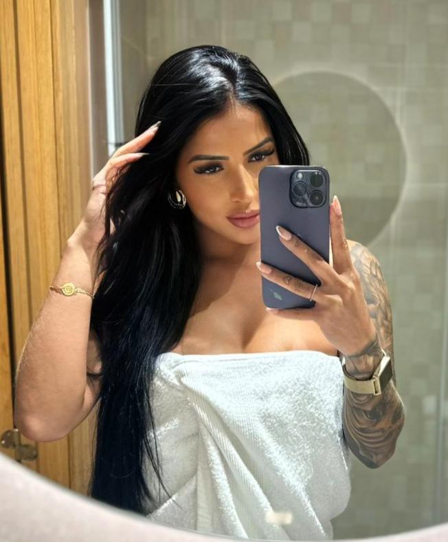 Chica busca chico en Zaragoza: Chica busca chico