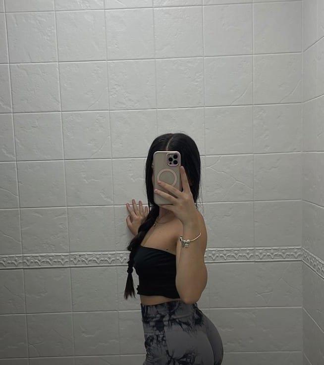 Chica busca chico en La Coruña: 